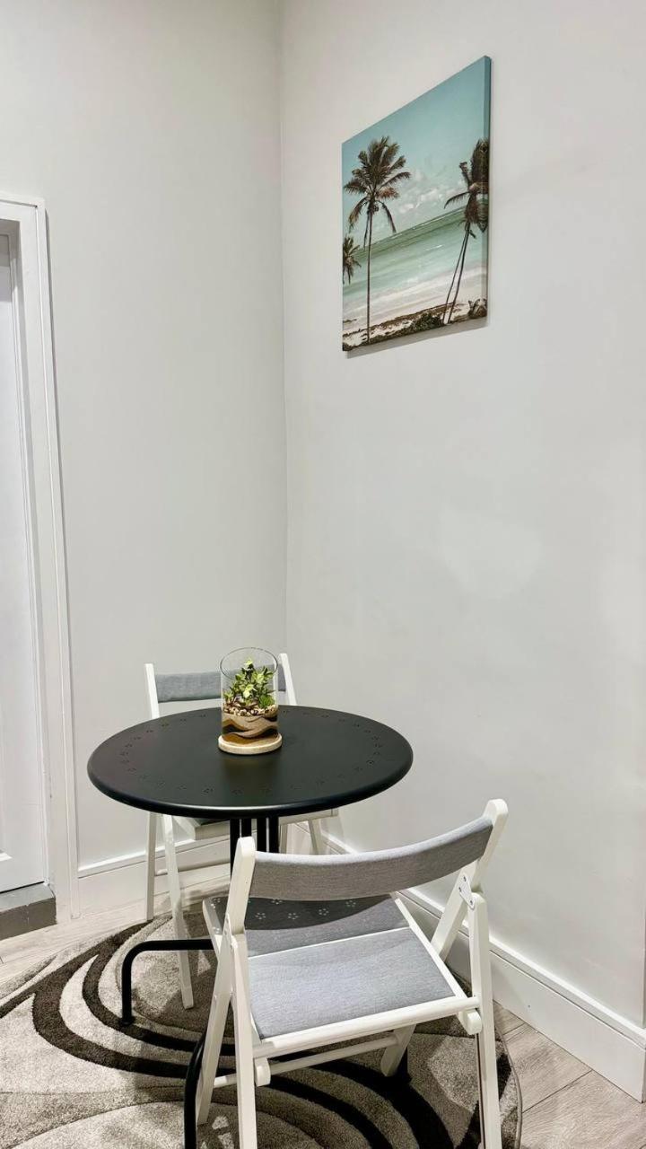 Appartamento Guest&Rest Elite 1 Londra Esterno foto