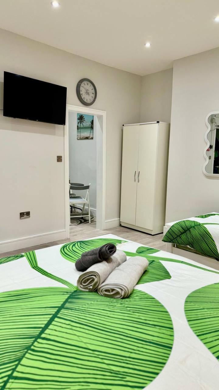 Appartamento Guest&Rest Elite 1 Londra Esterno foto