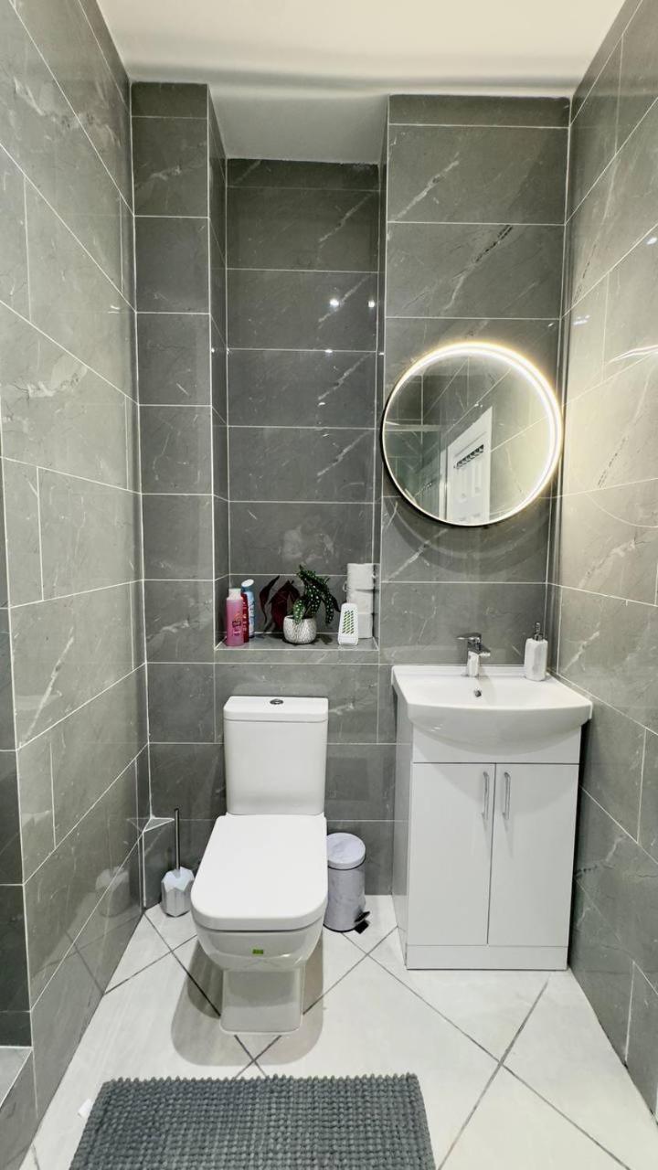 Appartamento Guest&Rest Elite 1 Londra Esterno foto